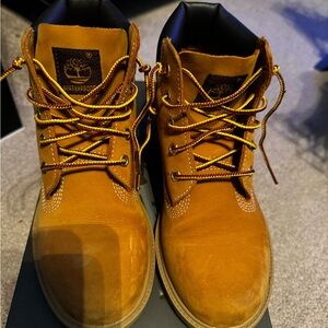Timberlands boots boys size 3
